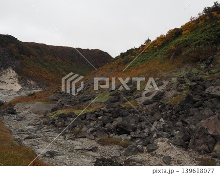 10月上旬の栗駒山(岩手県一関市・宮城県栗原市・秋田県東成瀬村) 10月上旬の栗駒山(岩手県一関市・宮城県栗原市・秋田県東成瀬村) 139618077