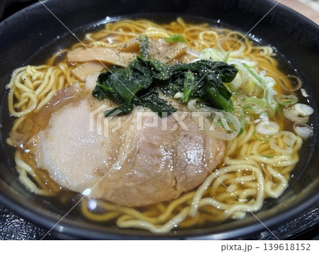 サービスエリアのラーメン サービスエリアのラーメン 139618152