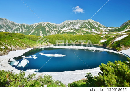 絶景の立山アルパイン 夏景色 絶景の立山アルパイン 夏景色 139618655