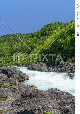 四万十川水系 梼原川 八百とどろの急流と渓谷風景 四万十川水系 梼原川 八百とどろの急流と渓谷風景 139619207