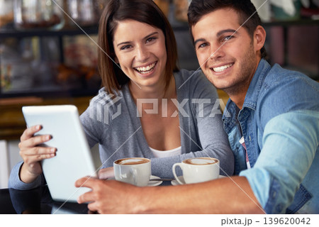 Portrait, coffee shop and couple of business owner with tablet for management of diner, services or research. Entrepreneur, teamwork and people check cafe feedback, hospitality review or online menu Portrait, coffee shop and couple of business owner with tablet for management of diner, services or research. Entrepreneur, teamwork and people check cafe feedback, hospitality review or online menu 139620042