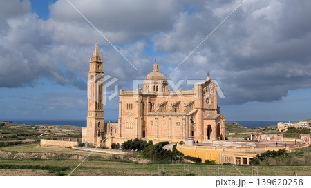 View of the cathedral in front of the sea in the countryside 139620258