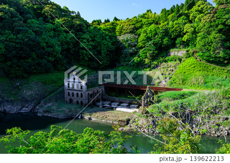 新緑に包まれる曽木発電所遺構の今 新緑に包まれる曽木発電所遺構の今 139622213