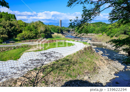 曽木発電所遺構展望公園から見る新緑の新曽木大橋と川内川 139622294