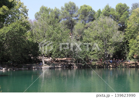 People Relaxing by the Shore of La Albufera de Anna Lake, Spain 139623990