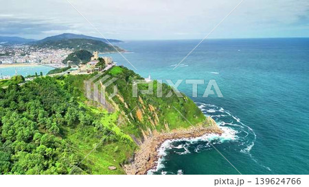 Stunning Aerial View of a Gorgeous Coastal Landscape Featuring Scenic and Majestic Cliffs Stunning Aerial View of a Gorgeous Coastal Landscape Featuring Scenic and Majestic Cliffs 139624766