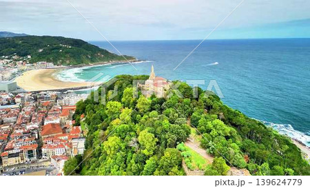 Experience the Stunning Aerial View of a Beautiful Coastal Landscape with an Iconic Landmark Experience the Stunning Aerial View of a Beautiful Coastal Landscape with an Iconic Landmark 139624779