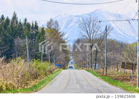 北海道の直線道路 139625606