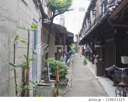 京都六原　袋小路の風景 139631325
