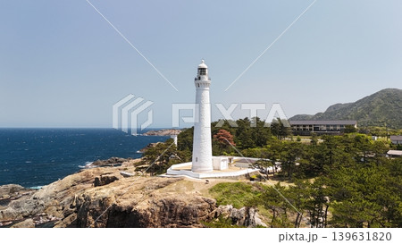 2026年4月撮影_日本海の絶景【日御碕灯台】ドローン空撮_SIHTD_No01 139631820