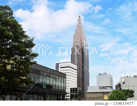 代々木 ビル 街並み 東京 ドコモタワー 代々木 ビル 街並み 東京 ドコモタワー 139633477