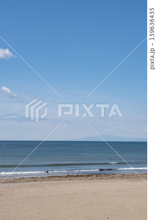 由比ガ浜海水浴場の風景 139636435