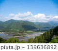 鳥越の棚田や棚池の夏の風景 139636892