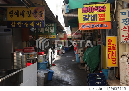 韓国 大邱の裏路地 韓国 大邱の裏路地 139637446