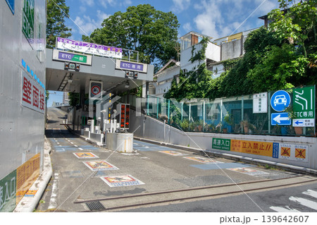 首都高速4号新宿線外苑出入口 首都高速4号新宿線外苑出入口 139642607