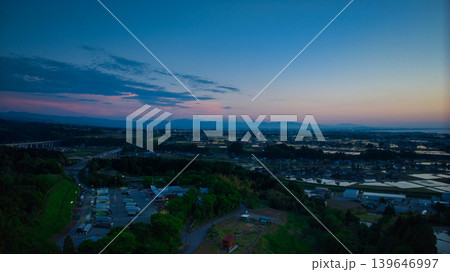 夕方の丘陵部から見た富山湾周辺の様子 139646997