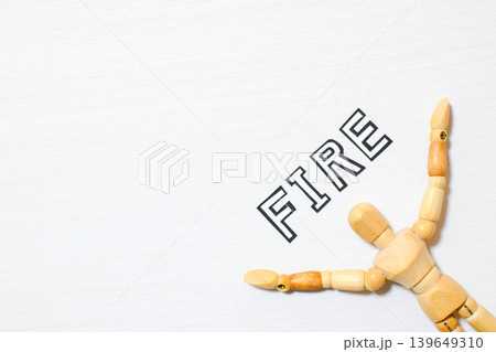 FIREとデッサン人形 FIREとデッサン人形 139649310
