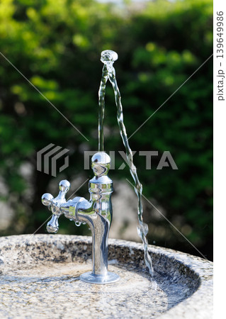 公園の水飲み場 139649986