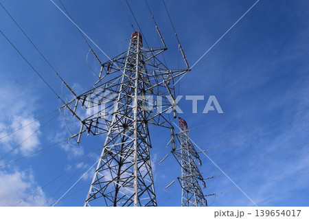 送電塔 高電圧交流 139654017
