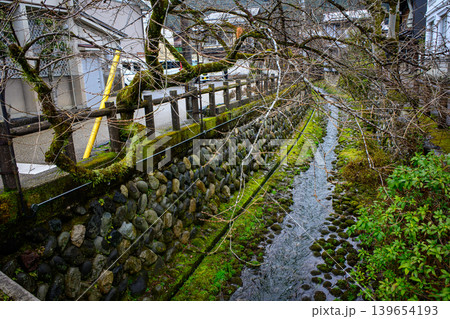 郡上市の川と町 郡上市の川と町 139654193