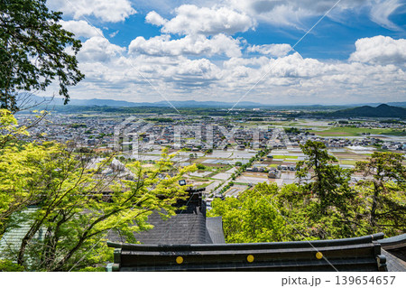 赤神山（太郎坊山）展望台から近江平野の景観　滋賀県東近江市 139654657