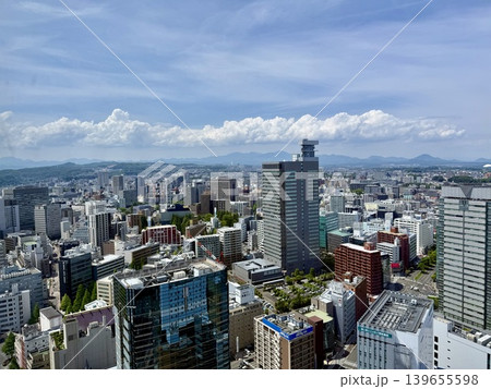 仙台市の街並みと雲 仙台市の街並みと雲 139655598