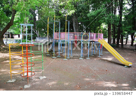伊奈町の氷川児童公園_03 139658447