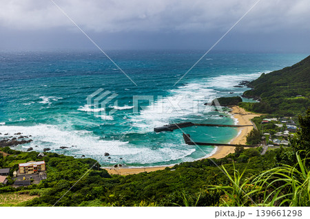 鹿児島県奄美大島 高台から見た海景 鹿児島県奄美大島 高台から見た海景 139661298