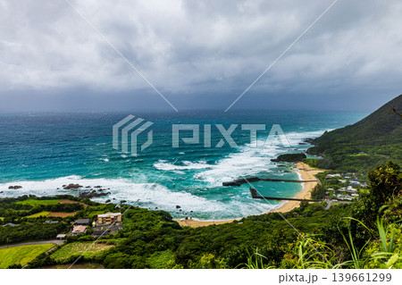 鹿児島県奄美大島　高台から見た海景 139661299