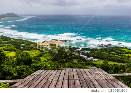鹿児島県奄美大島 高台から見た海景 鹿児島県奄美大島 高台から見た海景 139661302