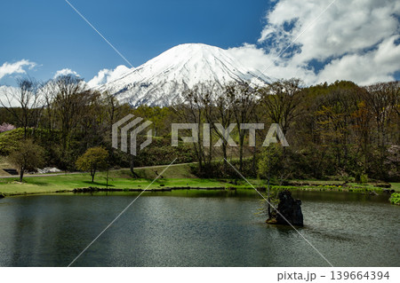 早春の羊蹄山 早春の羊蹄山 139664394