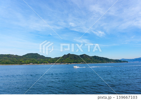 しまなみ海道 因島から望む瀬戸内海の美しい風景 しまなみ海道 因島から望む瀬戸内海の美しい風景 139667103