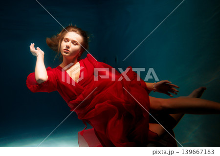 Dynamic underwater scene with bold color and striking composition 139667183