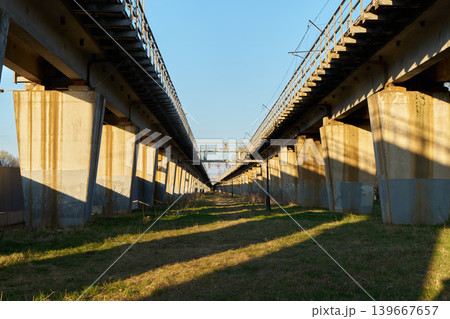 Engineered structures with harmonious symmetry stretch toward horizon Engineered structures with harmonious symmetry stretch toward horizon 139667657