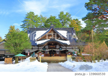 【石川県】白銀の尾山神社の本殿 139668530