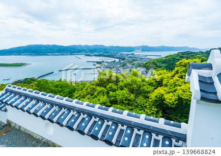 熊本県苓北町　富岡城本丸跡から望む苓北町の町並み 139668824