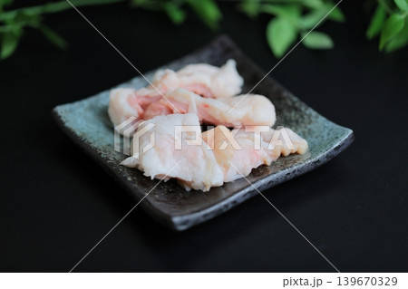 ホルモン焼肉（シマチョウ） 139670329