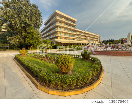 Modern Resort Hotel Building Garden Patio View Modern Resort Hotel Building Garden Patio View 139670405