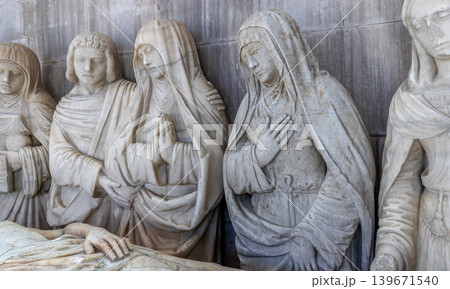 Cathedral Saint Jean, Joigny, Yonne, France, entombment Cathedral Saint Jean, Joigny, Yonne, France, entombment 139671540