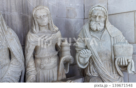 Cathedral Saint Jean, Joigny, Yonne, France, entombment Cathedral Saint Jean, Joigny, Yonne, France, entombment 139671548