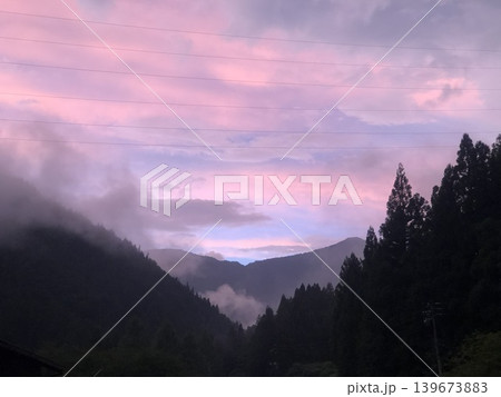 雲海が広がる風景 雲海が広がる風景 139673883