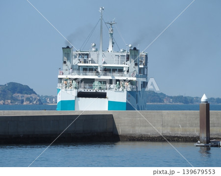 伊勢湾フェリーの出航風景 伊勢湾フェリーの出航風景 139679553