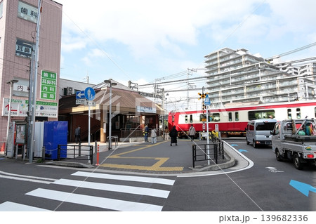 都市風景　八丁畷駅前 139682336
