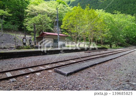 大井川鉄道の尾盛駅 大井川鉄道の尾盛駅 139685825