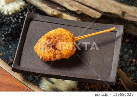 串カツメンチカツ 肉汁あふれる人気揚げ串料理 串カツメンチカツ 肉汁あふれる人気揚げ串料理 139686025