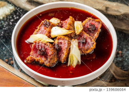 ビーフカツ サクサク衣のジューシー牛肉カツ料理 ビーフカツ サクサク衣のジューシー牛肉カツ料理 139686084