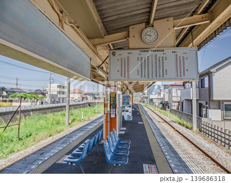 流鉄流山線・小金城趾駅の1面2線ホーム 流鉄流山線・小金城趾駅の1面2線ホーム 139686318
