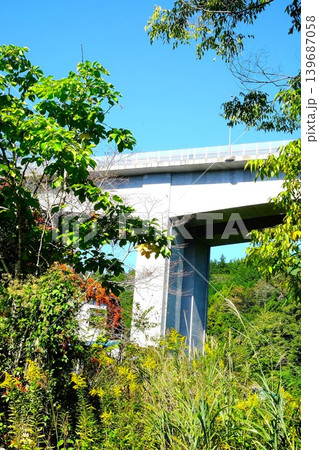 【神奈川県】空を架ける荒句大橋 【神奈川県】空を架ける荒句大橋 139687058