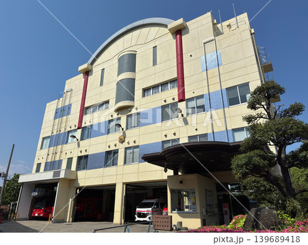 摂津市消防本部・摂津市消防署（大阪府摂津市三島） 139689418