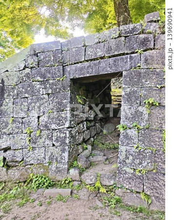 静寂に包まれた古代遺構 静寂に包まれた古代遺構 139690941